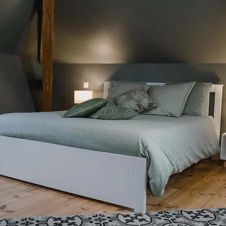 Les 3 Bérets D'hotes 3*