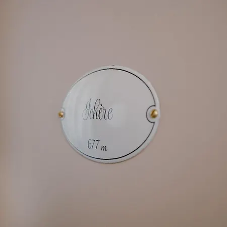 Les 3 Bérets D'hotes Maison d'hôtes 3*