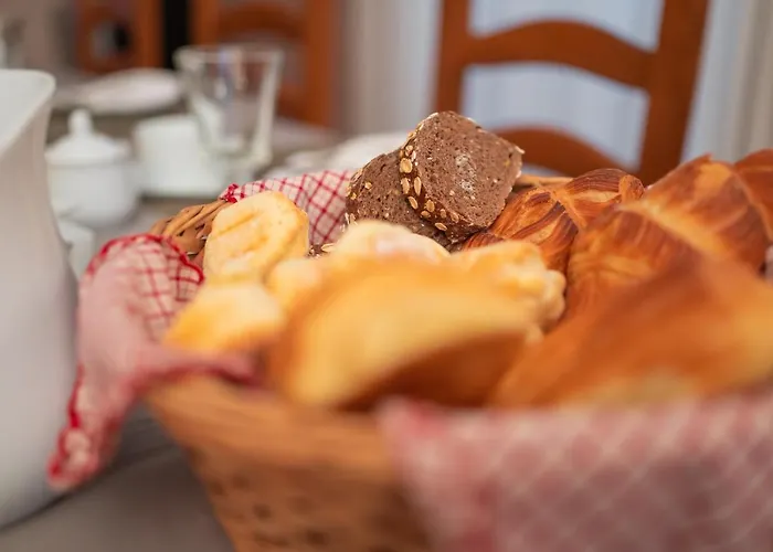Les 3 Berets D'hotes Gæstehus